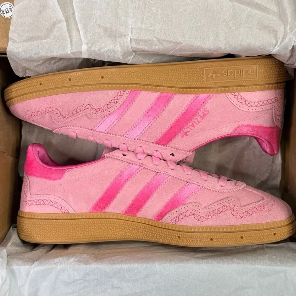 Adidas Originals Handball Spezial - Size 6Y (Women’s 8)